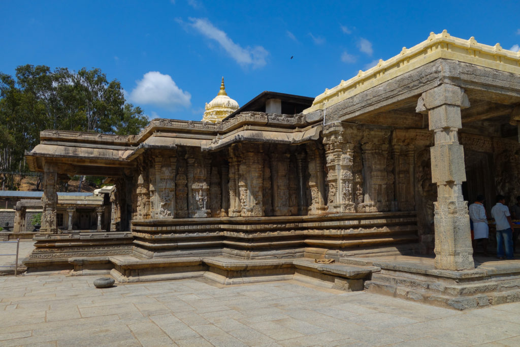 A wide view of Sri Vaidhyanatheshwara Temple